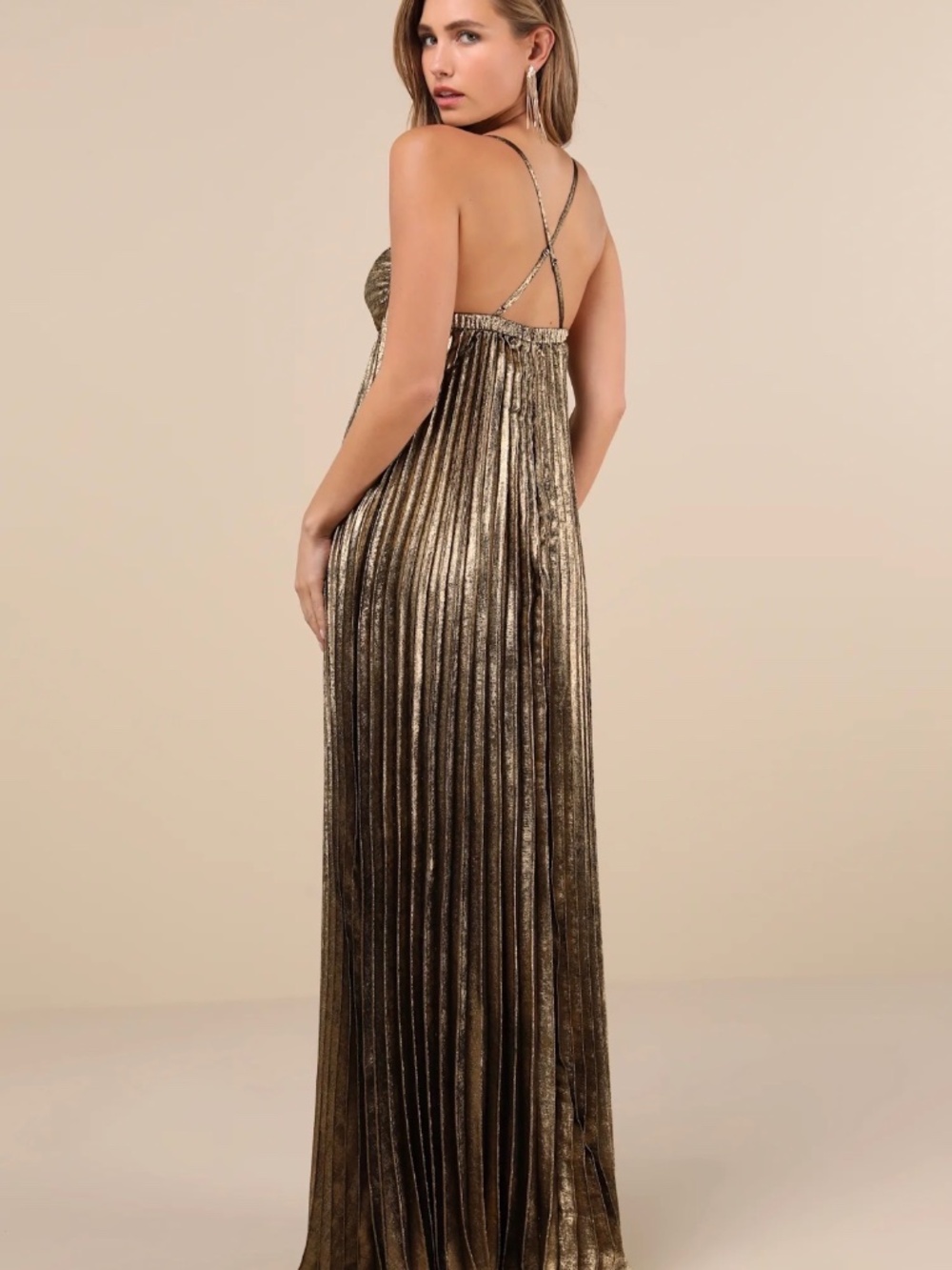 NWT Lulu’s gold metallic pleated dress gown M - Picture 4 of 5